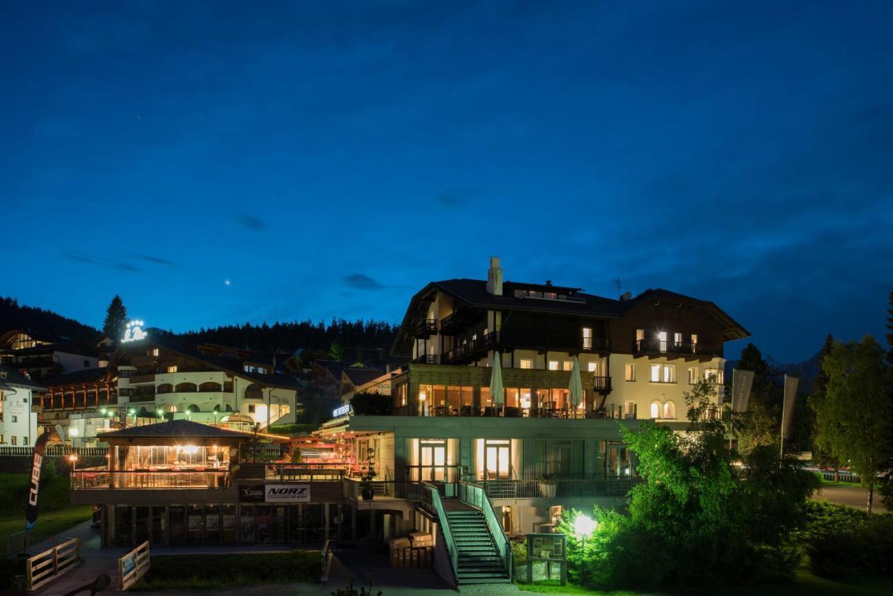Hotel Wetterstein Seefeld ゼーフェルト・イン・チロル エクステリア 写真